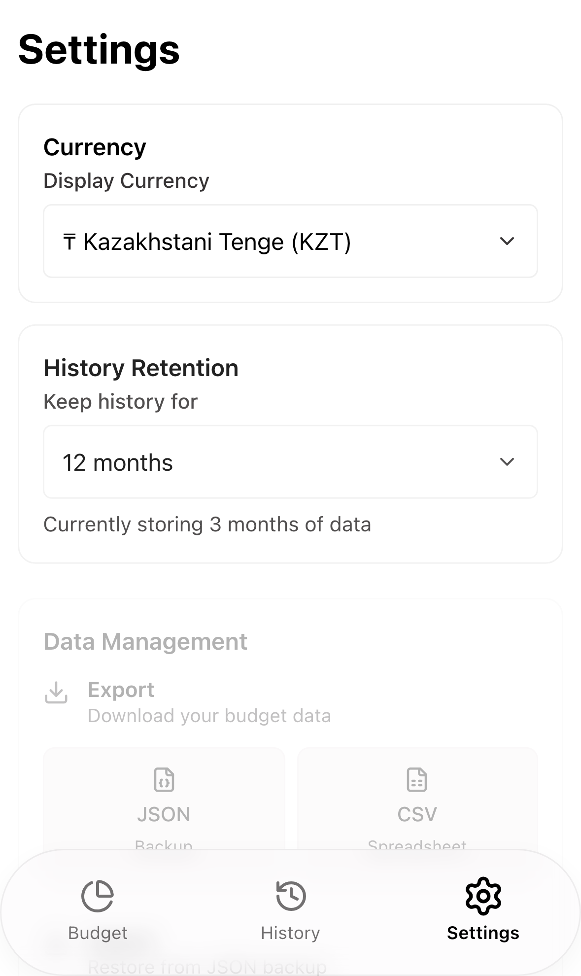Настройки и управление локальными данными Financial Tracker